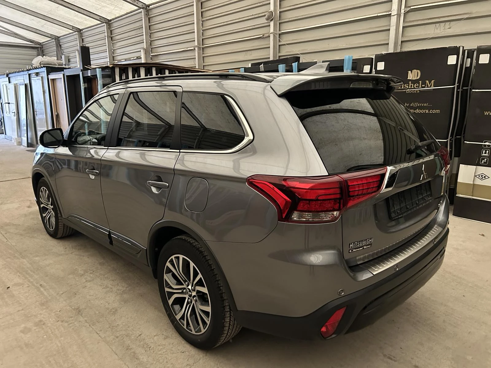 Mitsubishi Outlander ACTIVE+ 4WD | Mobile.bg   4