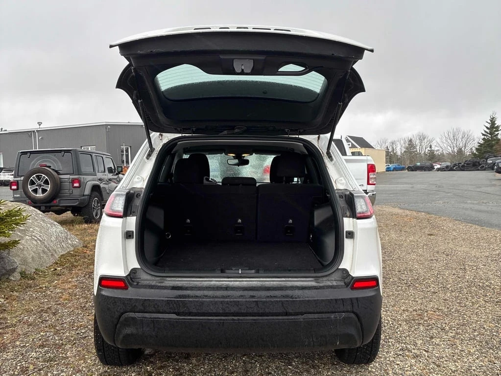 Jeep Cherokee * Sport * CARFAX *    | Mobile.bg   14