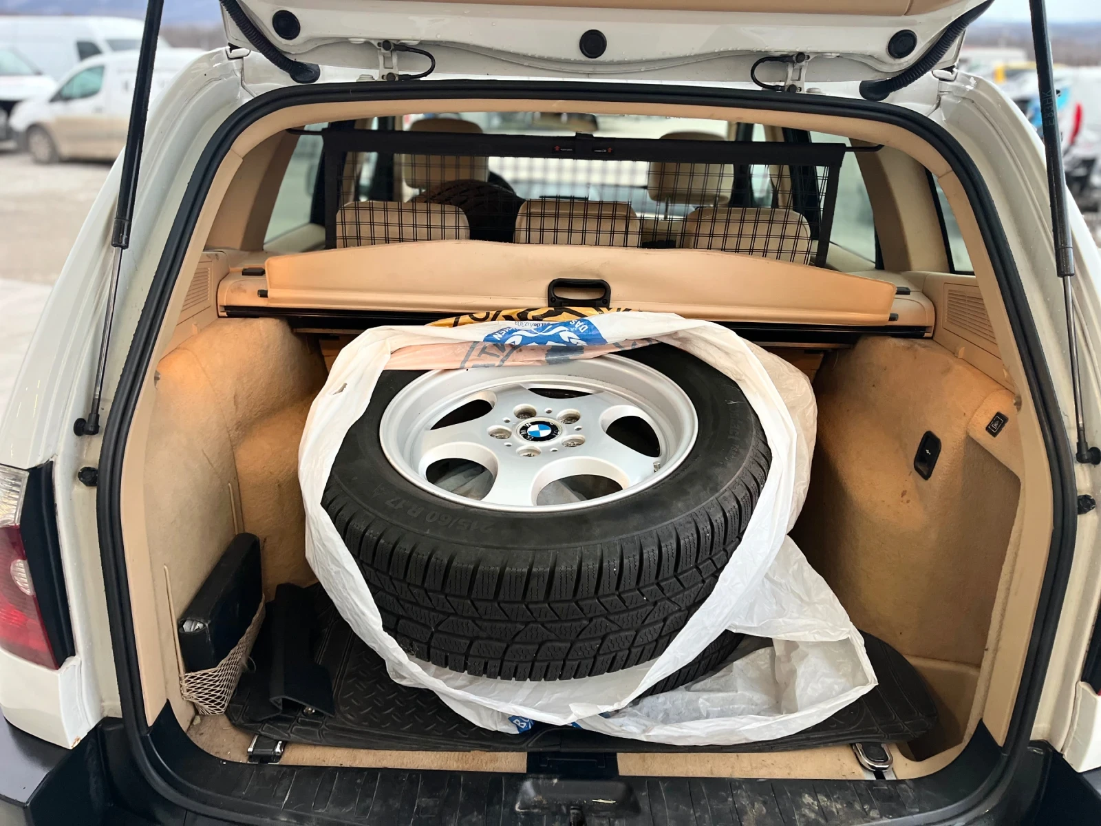 BMW X3 2.5i - изображение 6