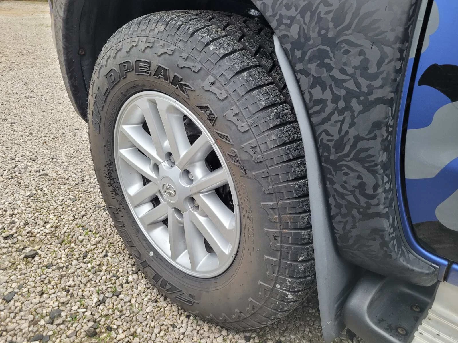 Toyota Hilux 3.0 D-4D AUTOMATIC , снимка 17 - Автомобили и джипове - 53952919