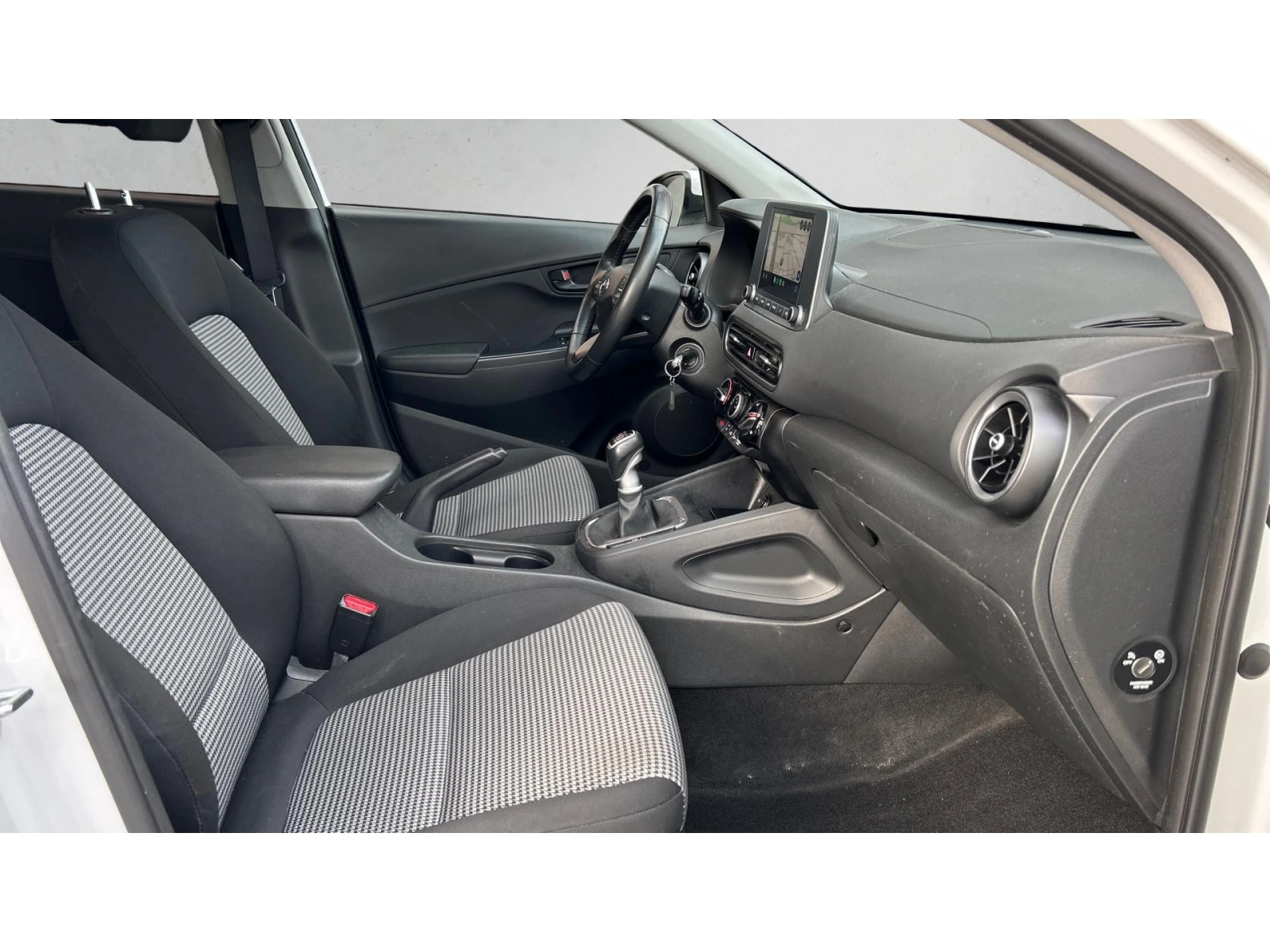 Hyundai Kona 1. 0T-GDI  M/T, ������� ������ �� 190   | Mobile.bg � ����������� 9