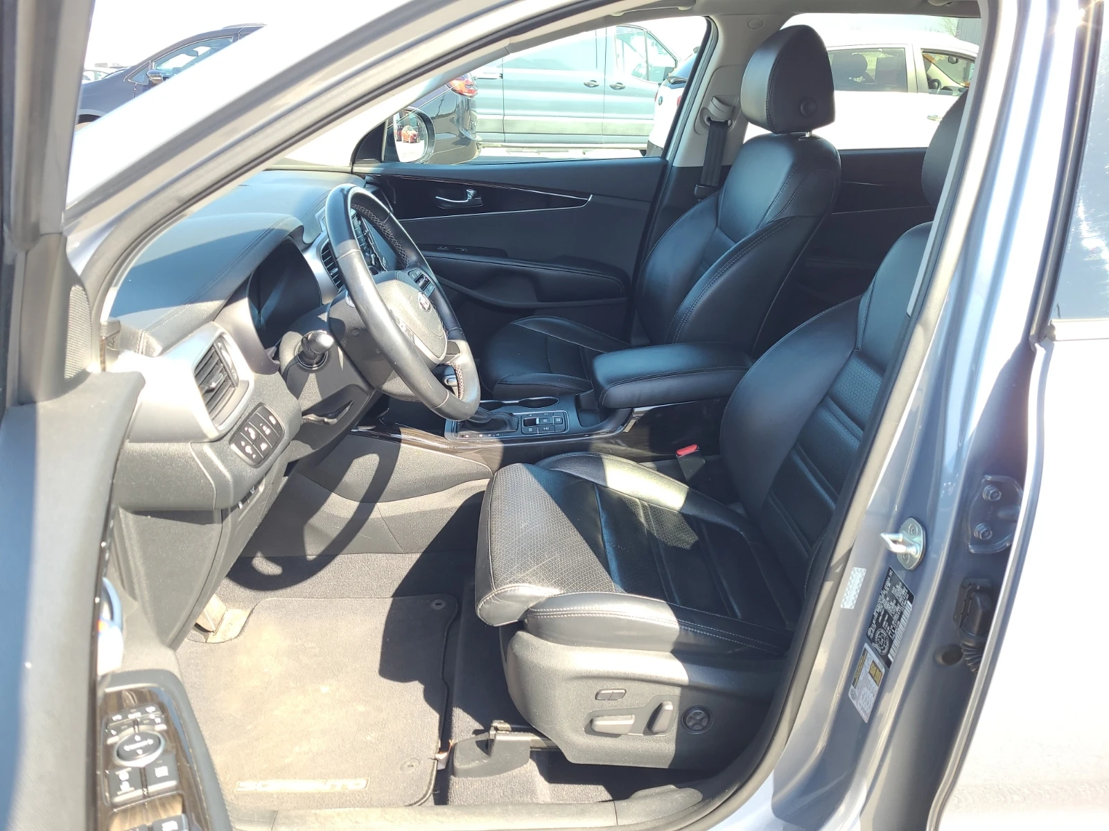 Kia Sorento EX V6 AWD, снимка 11 - Автомобили и джипове - 54493811