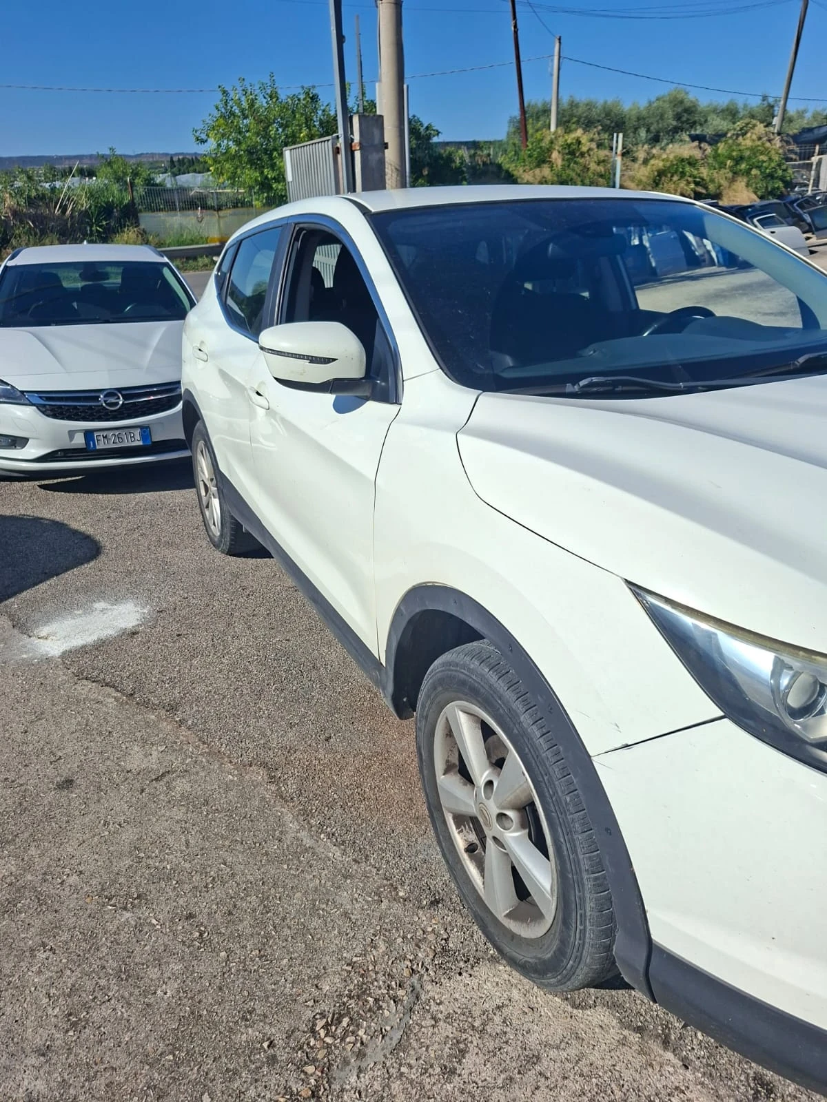 Nissan Qashqai 1.5dci-110ks-2014god, снимка 7 - Автомобили и джипове - 55386187