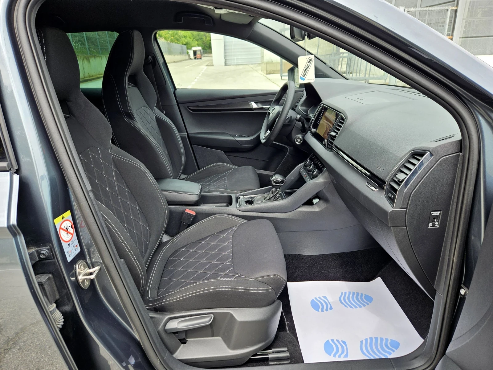 Skoda Karoq SPORTLINE 2.0 4Х4 , снимка 10 - Автомобили и джипове - 55409734