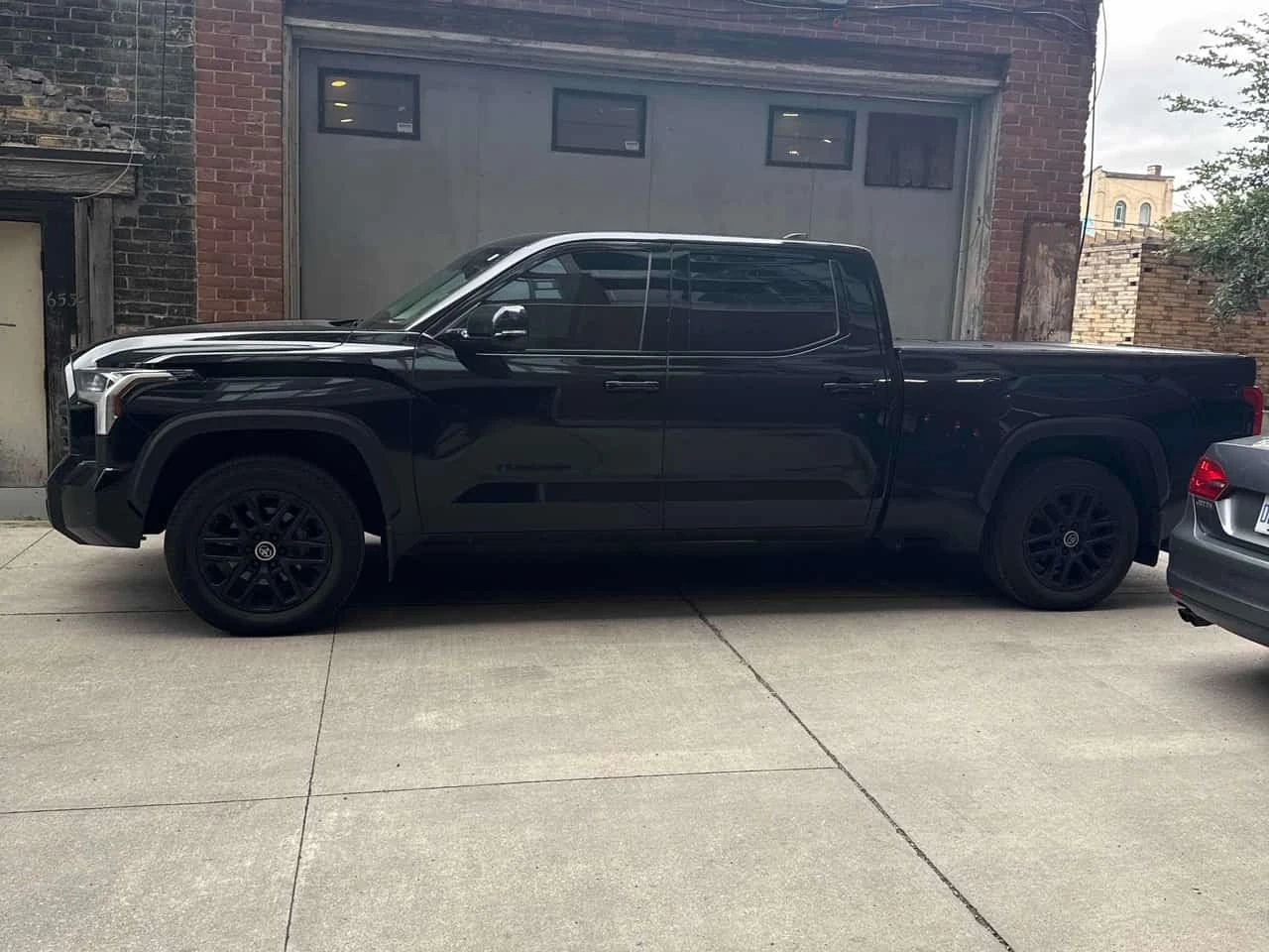 Toyota Tundra * Limited * CARFAX * ����� �� ����������� | Mobile.bg � ����������� 2