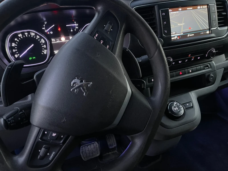 Peugeot Expert 2.0HDi/180кс/Автоматик/6 места, снимка 10 - Бусове и автобуси - 52380920