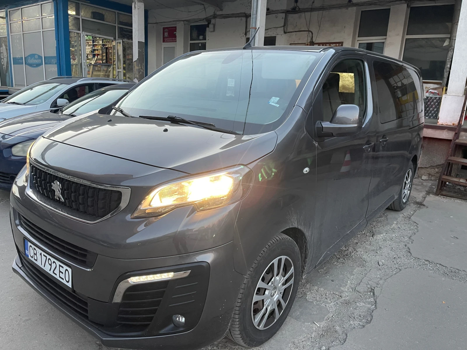 Peugeot Expert 2.0HDi/180кс/Автоматик/6 места, снимка 1