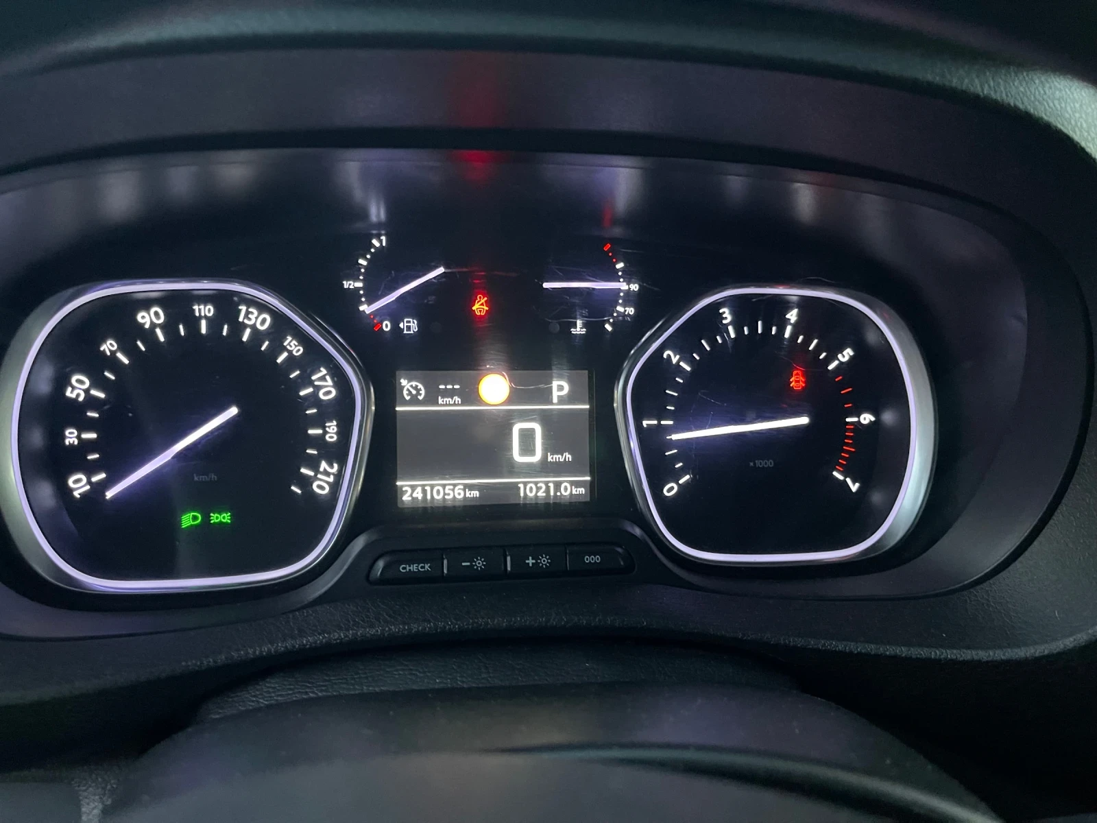 Peugeot Expert 2.0HDi/180//6  | Mobile.bg   12