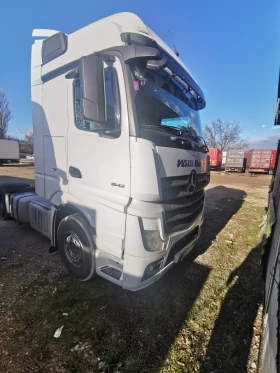 Mercedes-Benz Actros 1842 