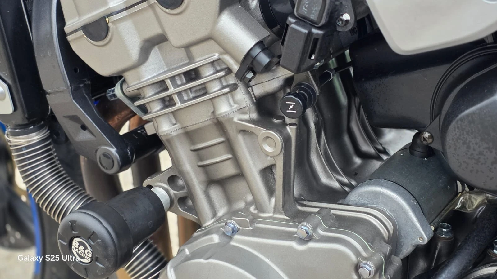 Honda Hornet | Mobile.bg   11