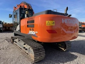      Hitachi ZX 250 LC-6 