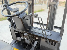 Мотокар Yale Sumitomo 1.5 Тона / ПЕРФЕКТЕН / Като Нов, снимка 9