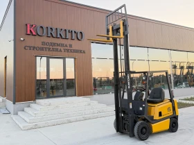Мотокар Yale Sumitomo 1.5 Тона / ПЕРФЕКТЕН / Като Нов, снимка 13