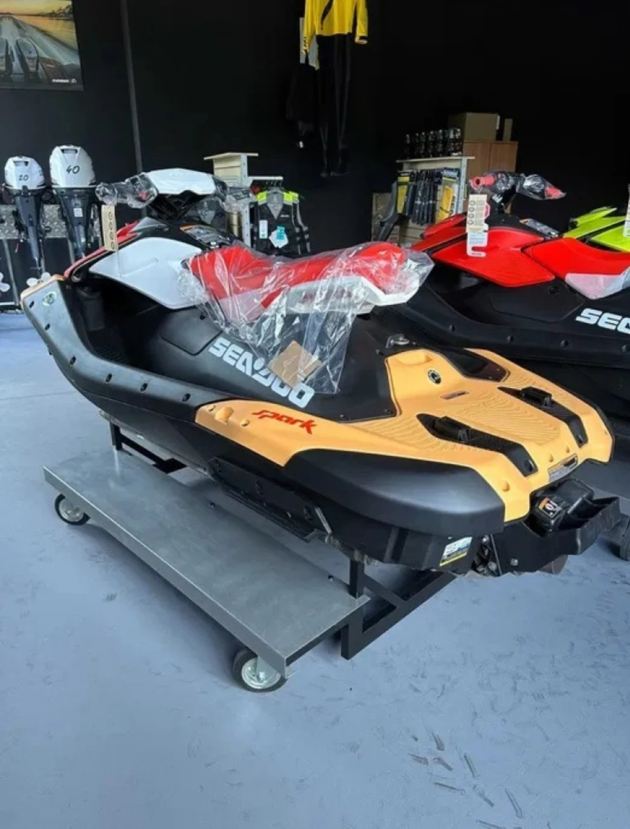 Джет Bombardier Sea Doo Spark  - изображение 2