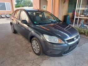 Ford Focus 1.6i, снимка 2