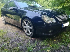 Mercedes-Benz C 220, снимка 4