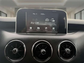 Kia Stinger * AWD | TURBO | CARPLAY | B/U CAM | LEATHER * CARF, снимка 16