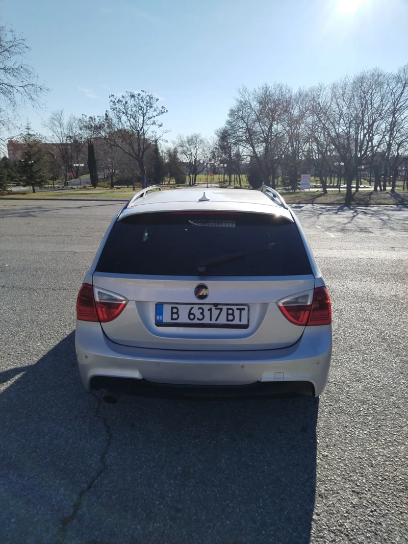 BMW 320 Комби, снимка 7 - Автомобили и джипове - 48367550