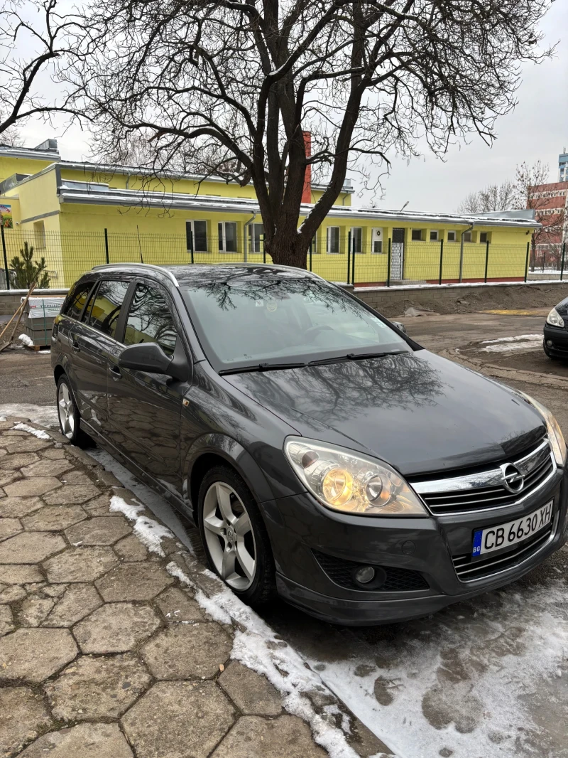 Opel Astra, снимка 3 - Автомобили и джипове - 48880932