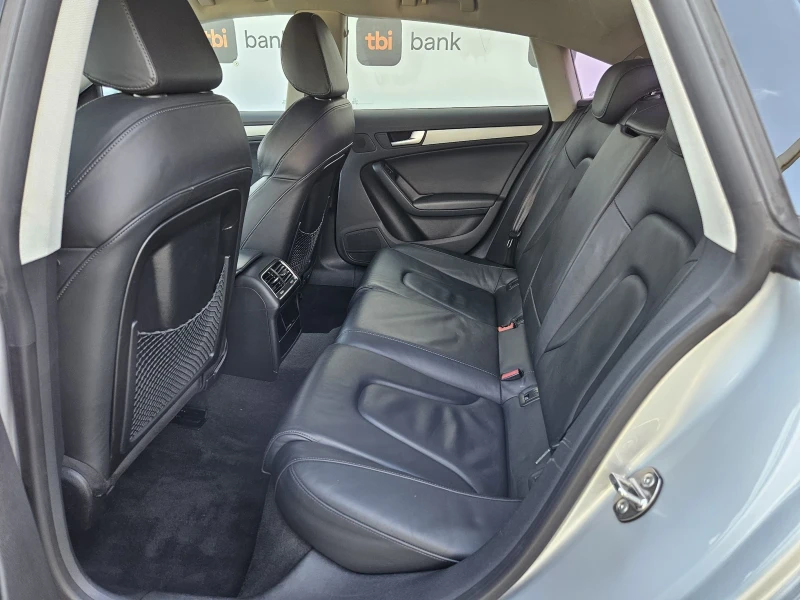 Audi A5 2.0T-211кс= АВТОМАТ= 166.000km= SPORTBACK= NAVI, снимка 9 - Автомобили и джипове - 50137934