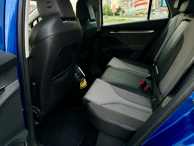 Skoda Enyaq 80kw - гаранционна , снимка 10 - Автомобили и джипове - 52042460