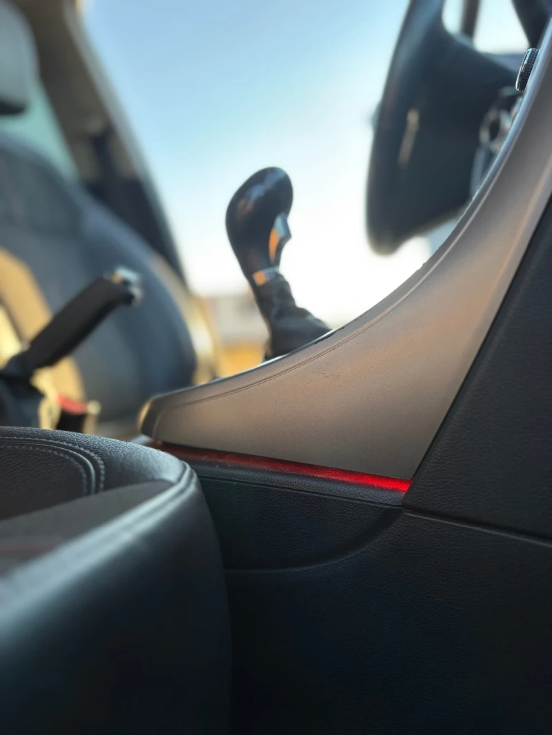 Opel Astra, снимка 10 - Автомобили и джипове - 52284853