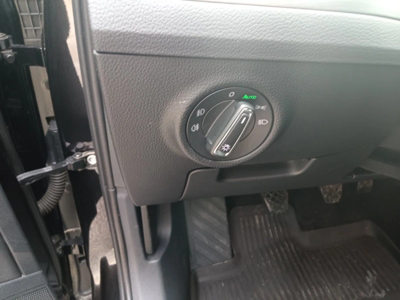 Skoda Superb, снимка 12 - Автомобили и джипове - 52450059