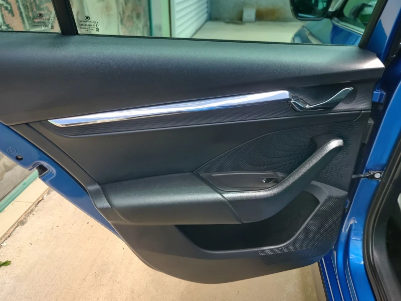 Skoda Octavia Scout 4?4, снимка 12 - Автомобили и джипове - 52702069