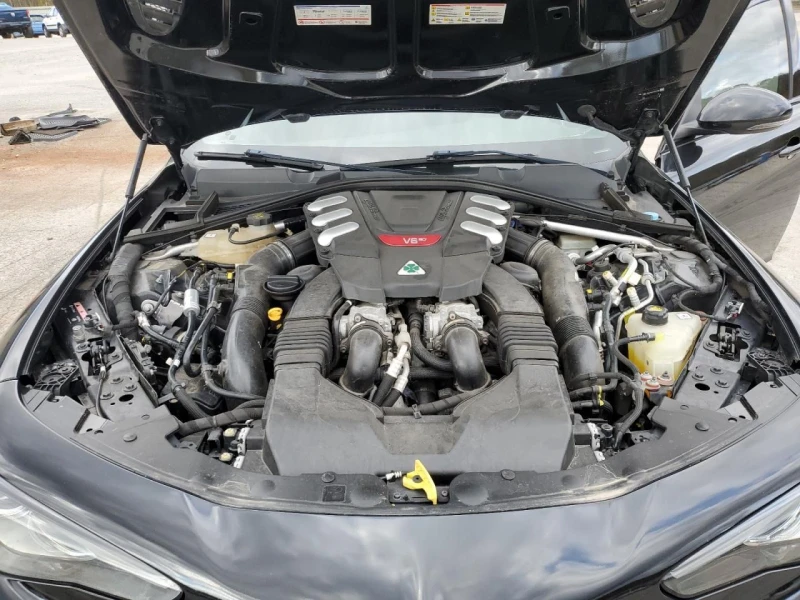 Alfa Romeo Giulia, снимка 11 - Автомобили и джипове - 52322746