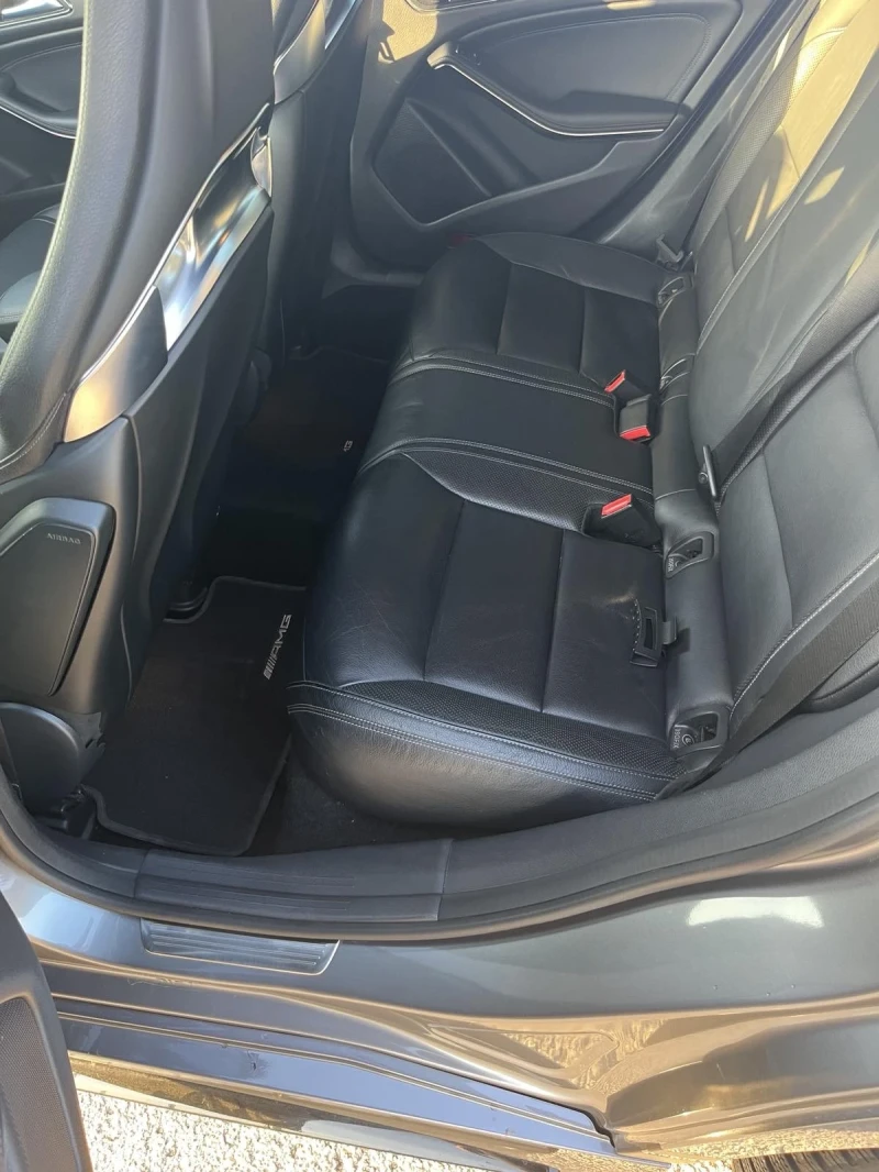 Mercedes-Benz CLA 45 AMG, снимка 9 - Автомобили и джипове - 52743515