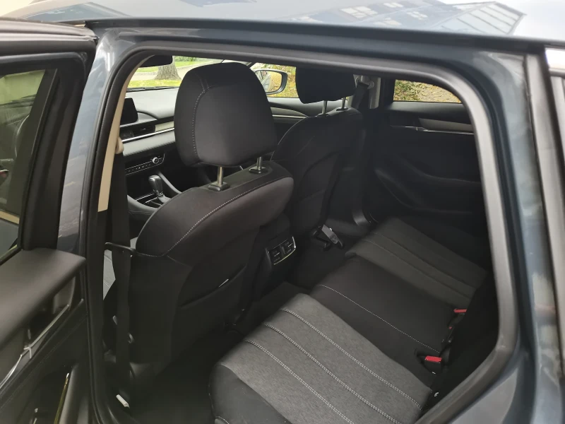 Mazda 6 Sky active G, снимка 13 - Автомобили и джипове - 52947324