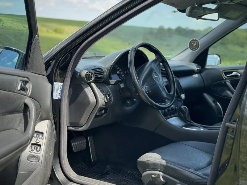Mercedes-Benz C 200 Kompressor, снимка 6 - Автомобили и джипове - 52962167