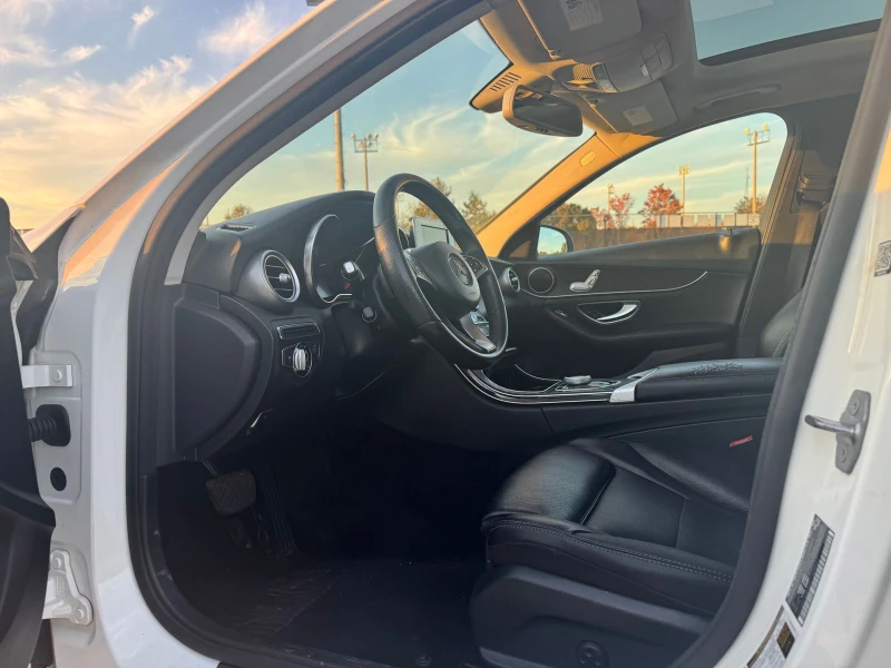 Mercedes-Benz C 300, снимка 7 - Автомобили и джипове - 53442200