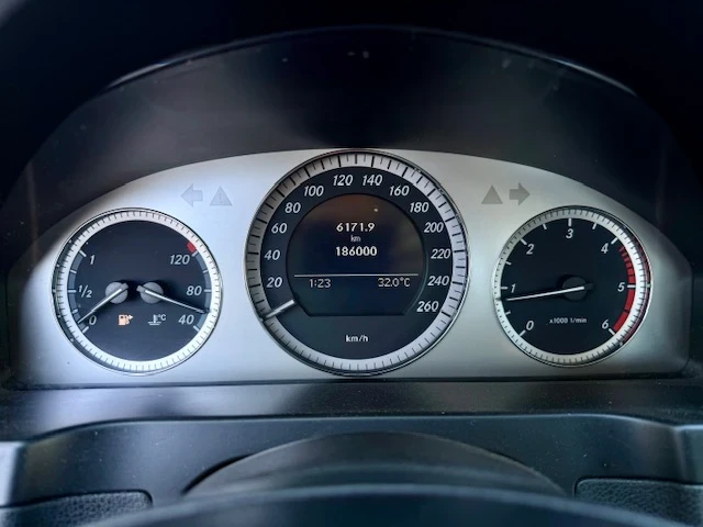 Mercedes-Benz C 200 CDI-AVANGARDE-НАВИГАЦИЯ-2009г - изображение 9
