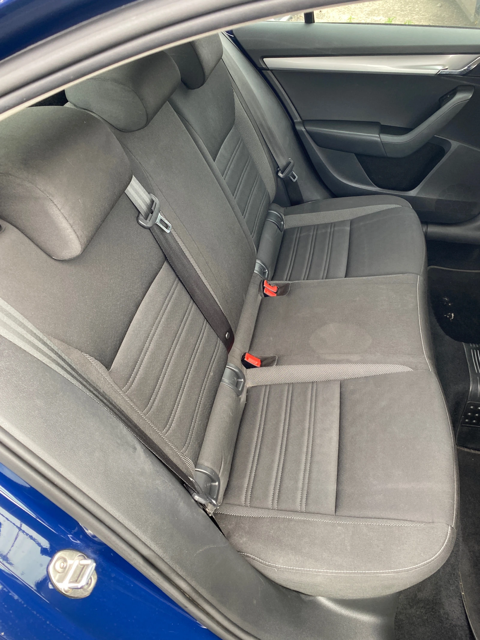 Skoda Octavia 1.6tdi | Mobile.bg — изображение 11