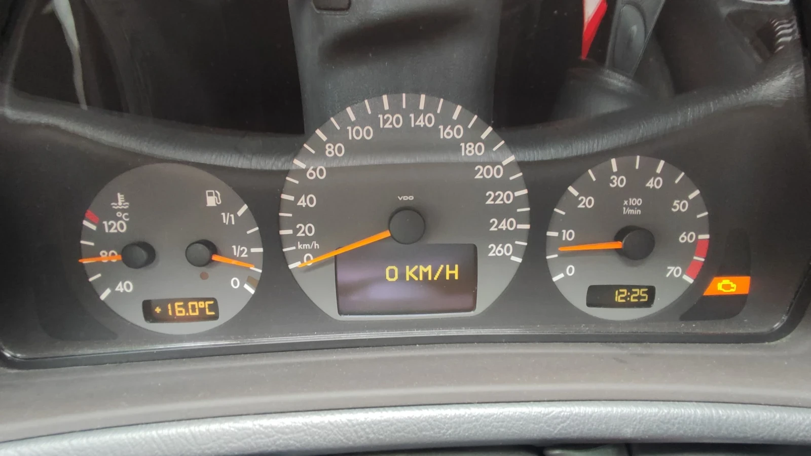 Mercedes-Benz CLK 2.0 kompressor - изображение 8