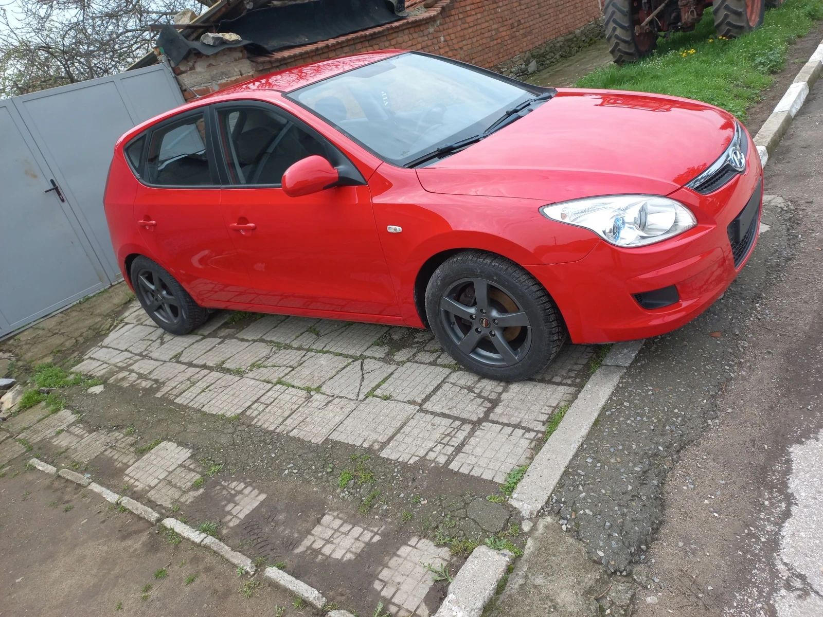 Hyundai I30 1.4 - изображение 2