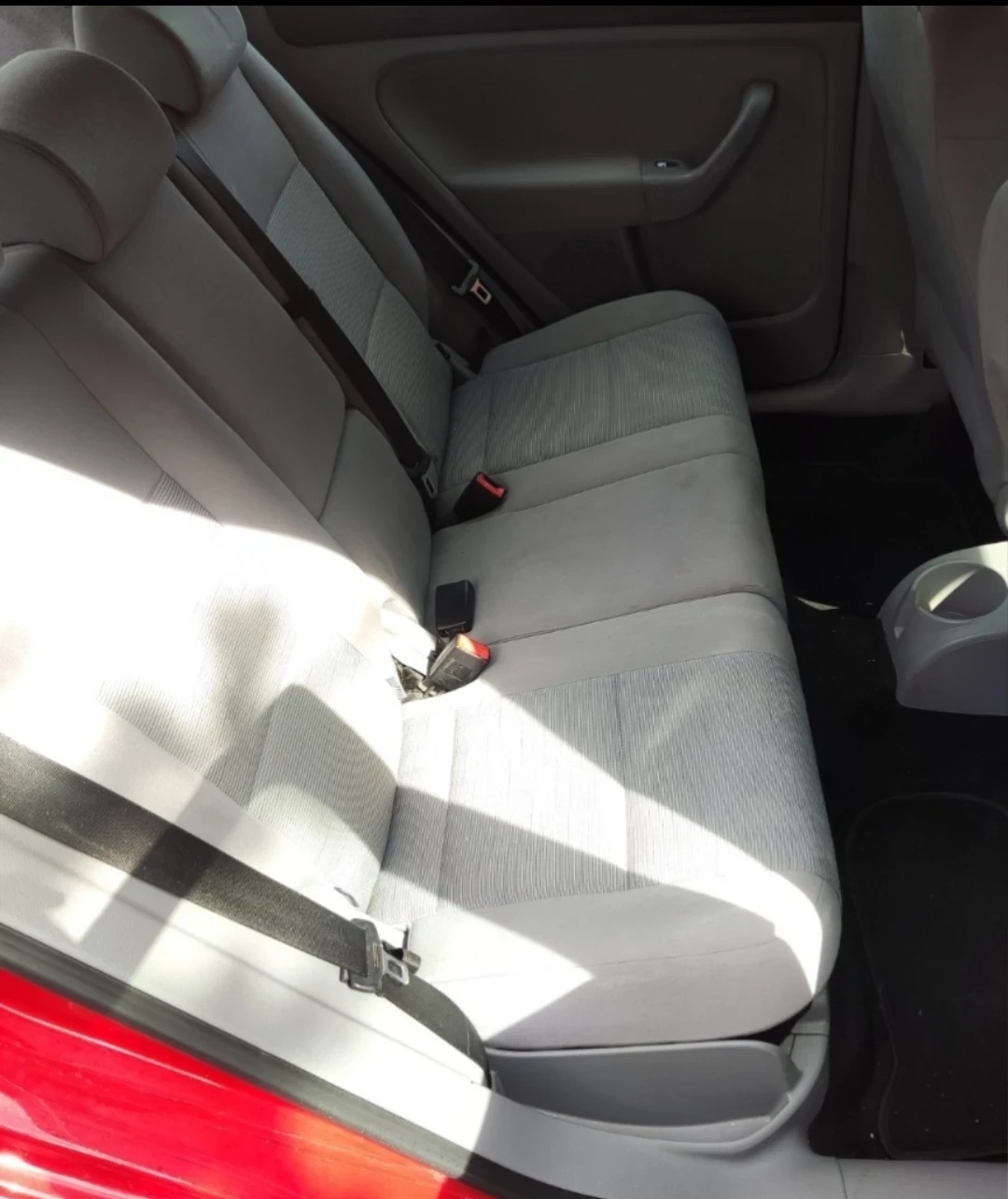 VW Golf Plus 1.6 старият мотор - изображение 9