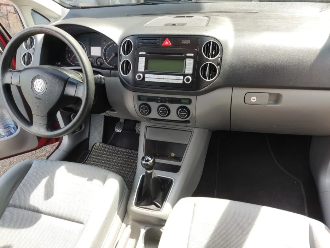 VW Golf Plus 1.6 старият мотор - изображение 8