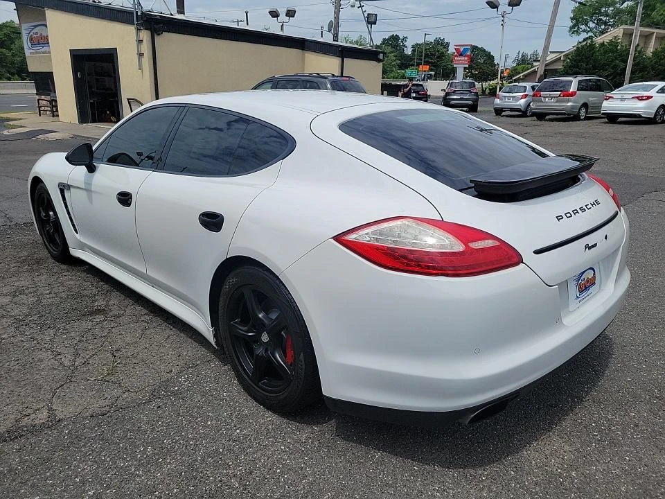 Porsche Panamera  - изображение 4