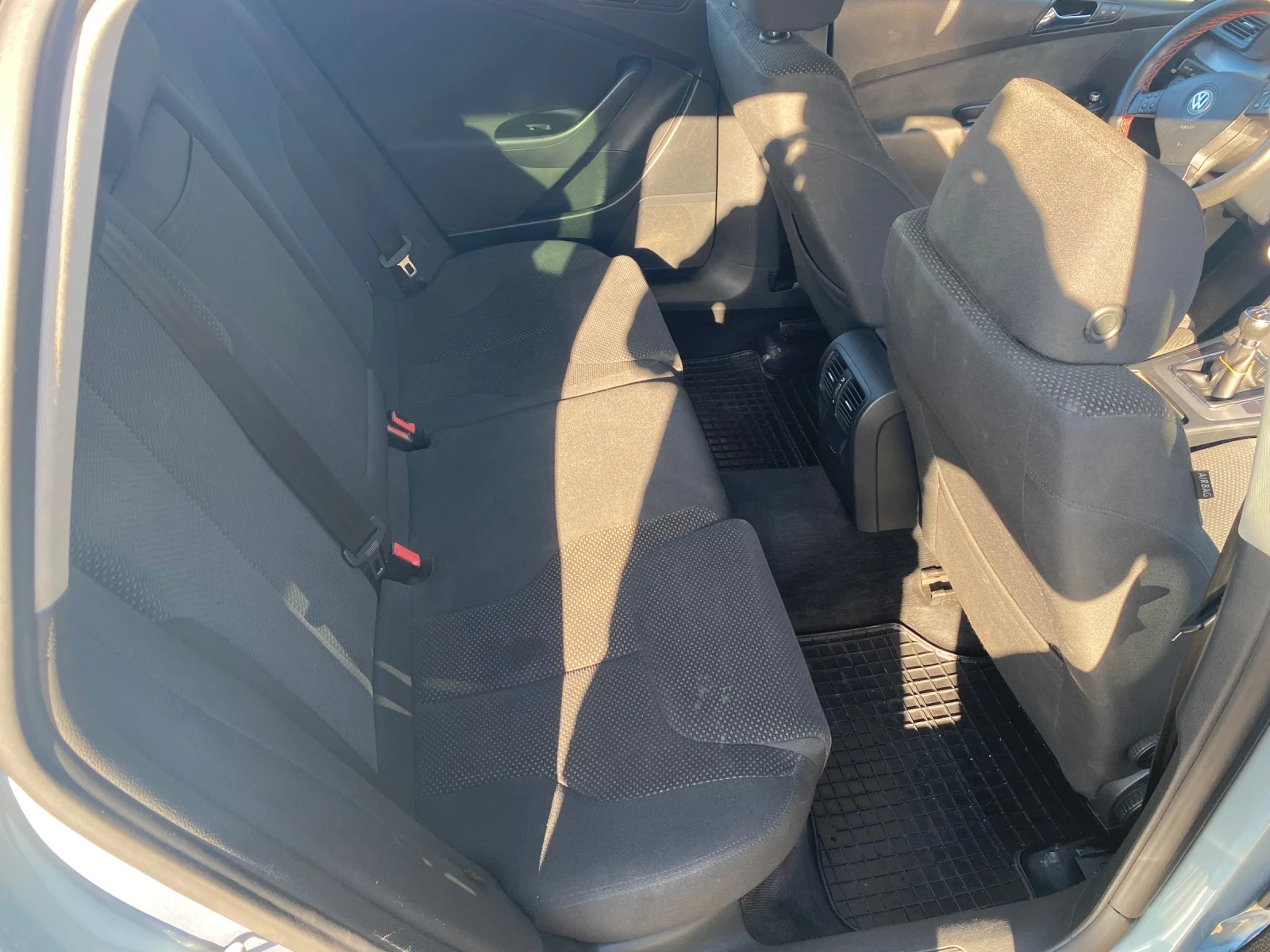 VW Passat 2.0 TDI - изображение 7