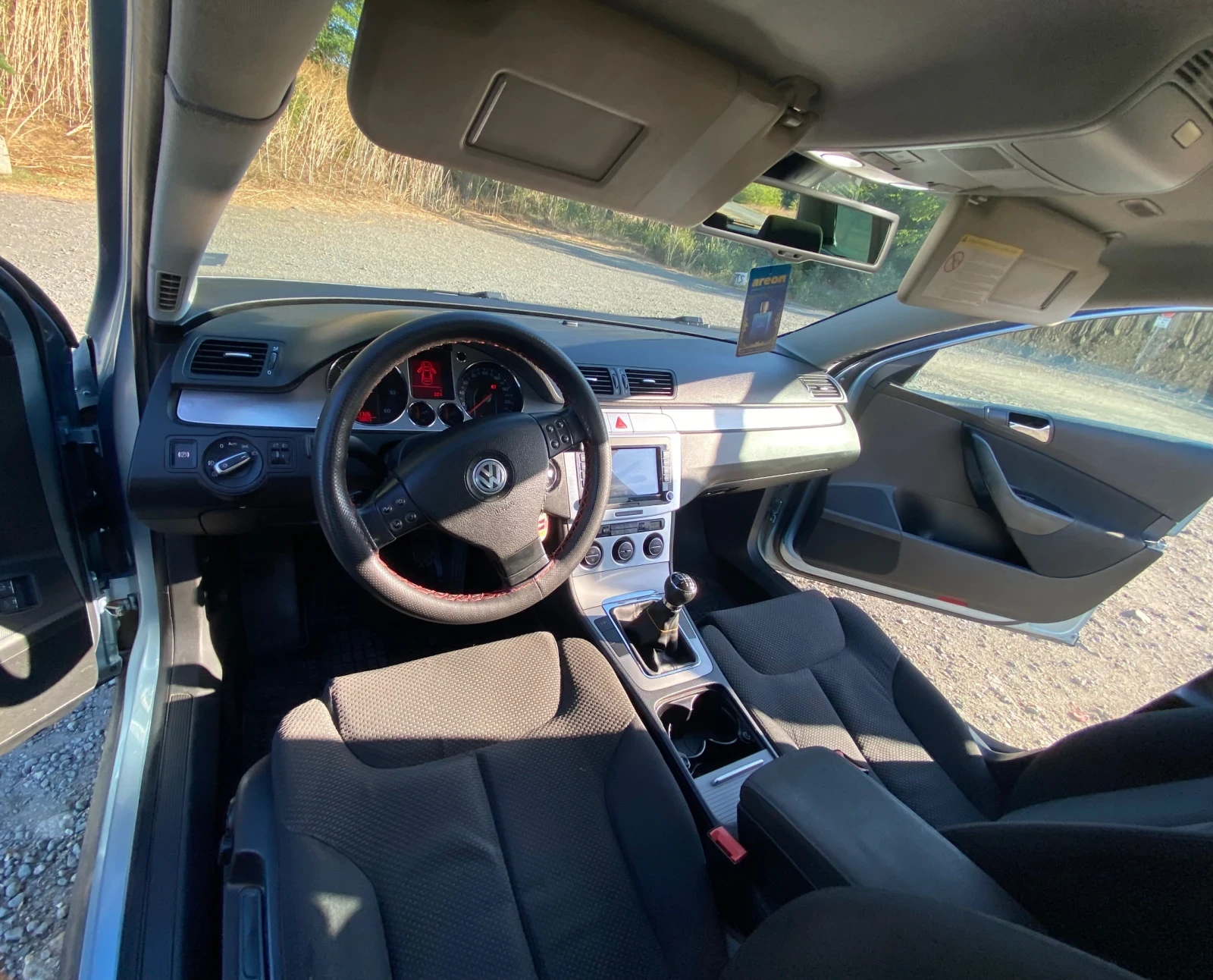 VW Passat 2.0 TDI - изображение 10