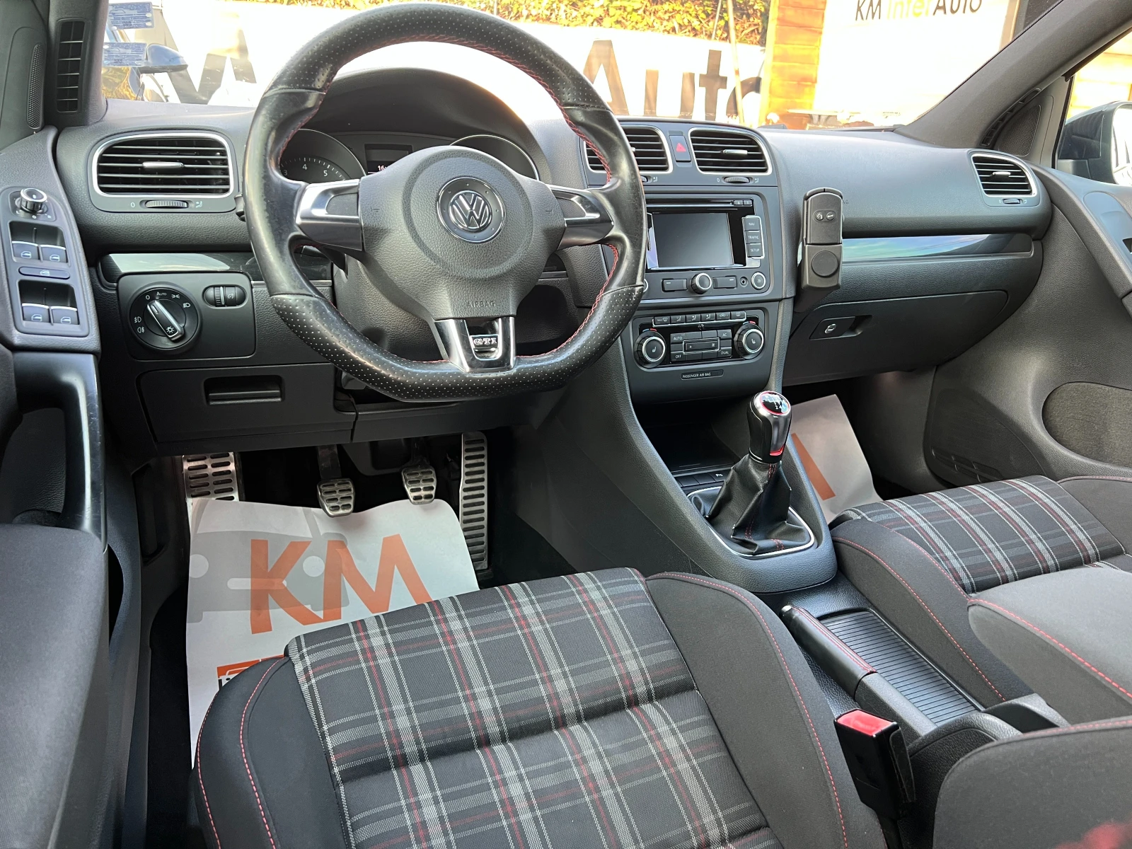 VW Golf GTI ТОП СЪСТОЯНИЕ - изображение 10