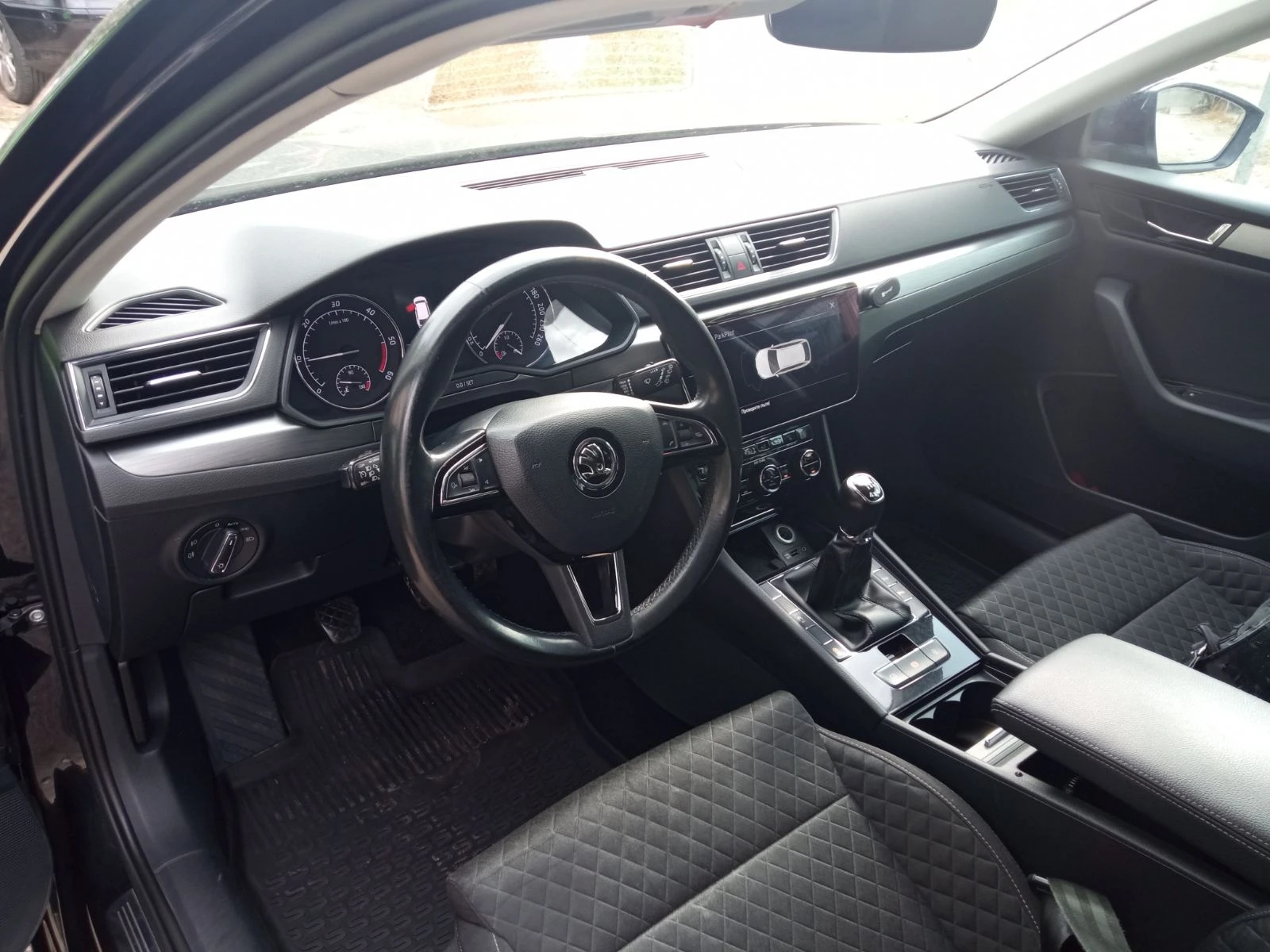 Skoda Superb | Mobile.bg � ����������� 13
