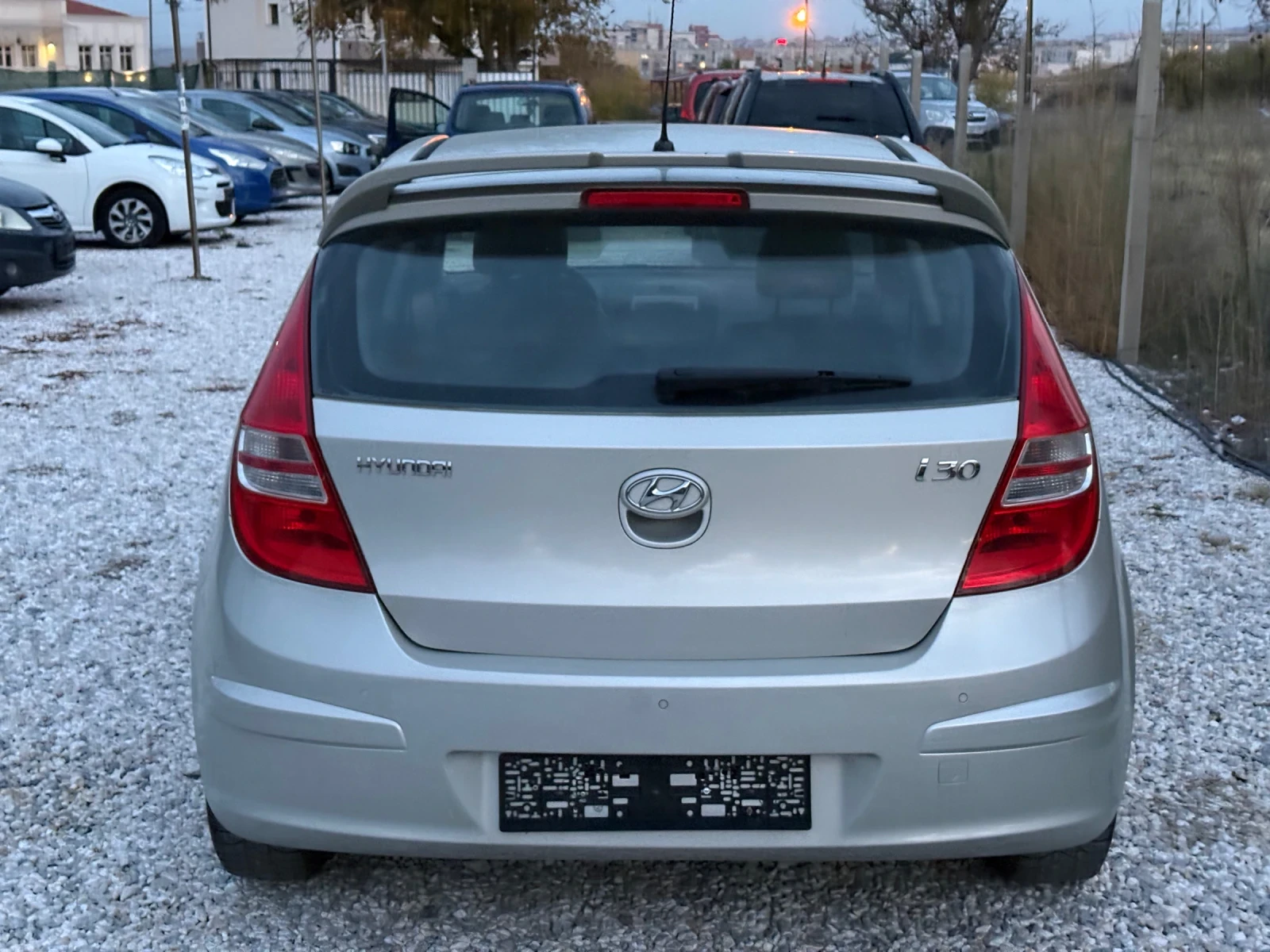 Hyundai I30 1.6 i 126 ps - изображение 8
