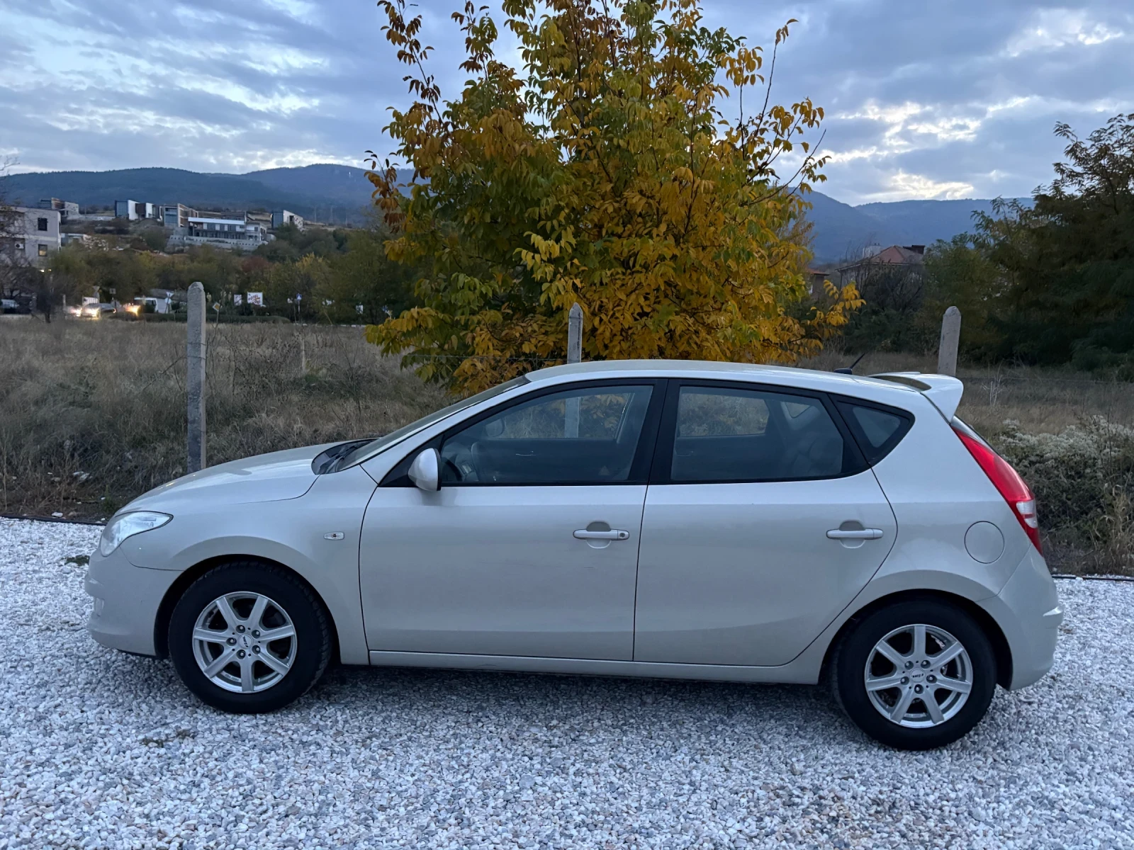 Hyundai I30 1.6 i 126 ps - изображение 6