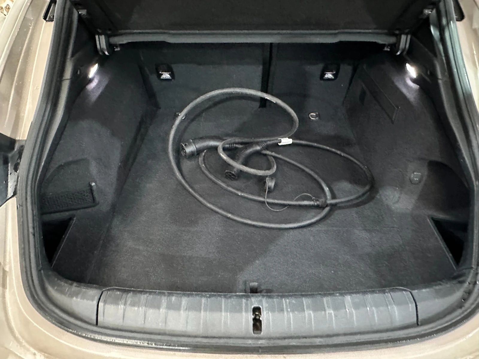 Porsche Taycan 93KWh AWD GT | Mobile.bg   17