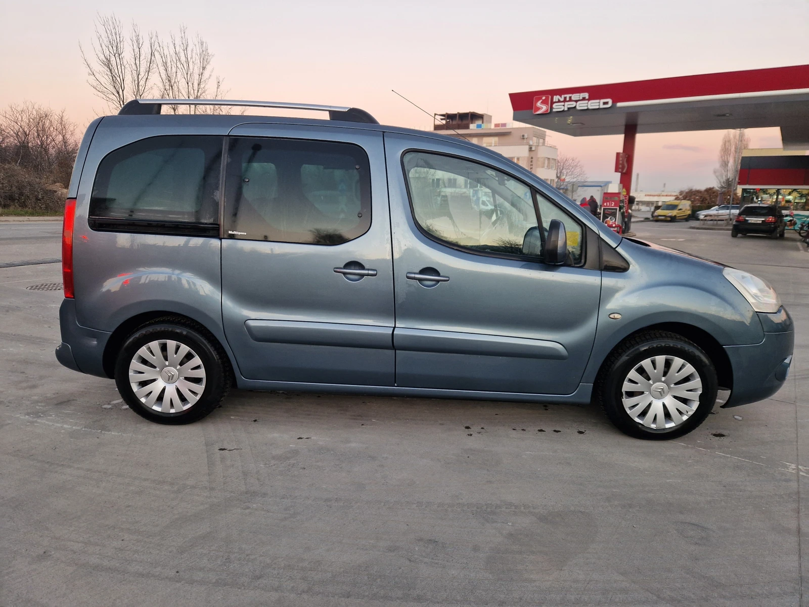 Citroen Berlingo 1.6I/ГАЗ-Бензин/Multispace/EU5 - изображение 8