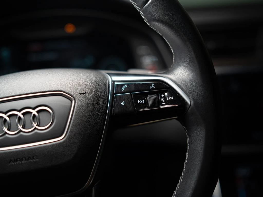 Audi A6 * PROGRESSIV| SUNROOF| * CARFAX* ���� �� ��������* | Mobile.bg � ����������� 9