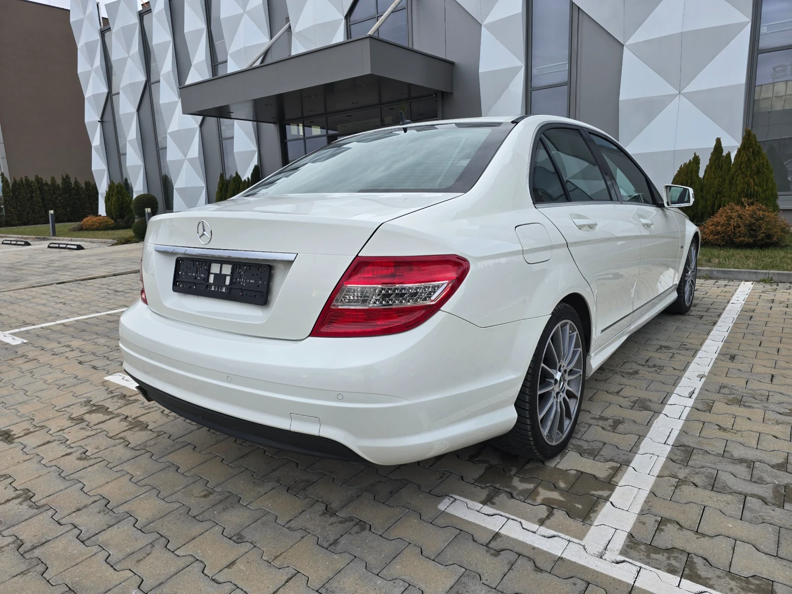 Mercedes-Benz C 220 Cdi AMG pack. ����� 646 | Mobile.bg � ����������� 4
